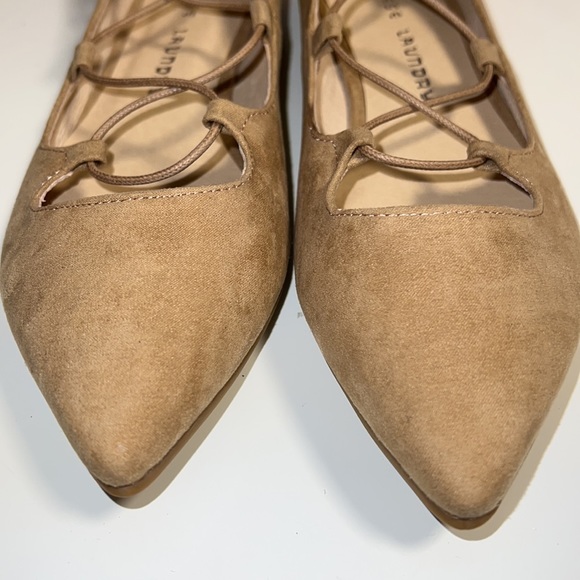 NIB CHINESE LAUNDRY Endless Summer Flat lace up - Picture 5 of 8